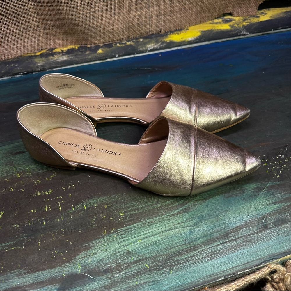 Chinese Laundry‎  rose  gold pointed toe slip on ballet flats shoes size 9 - Picture 3 of 10